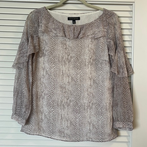 Banana Republic Snakeskin blouse - Picture 1 of 3
